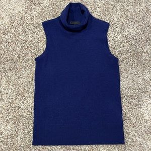 Saks Fifth Avenue sleeveless turtleneck top size S